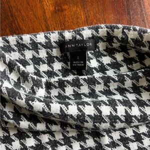 Ann Taylor Black and White Houndstooth Blouse